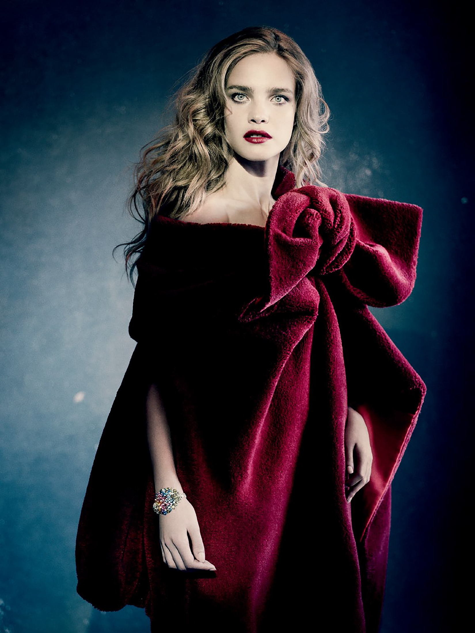 natalia-vodianova-by-paolo-roversi-for-vogue-russia-december-2014-6.jpg