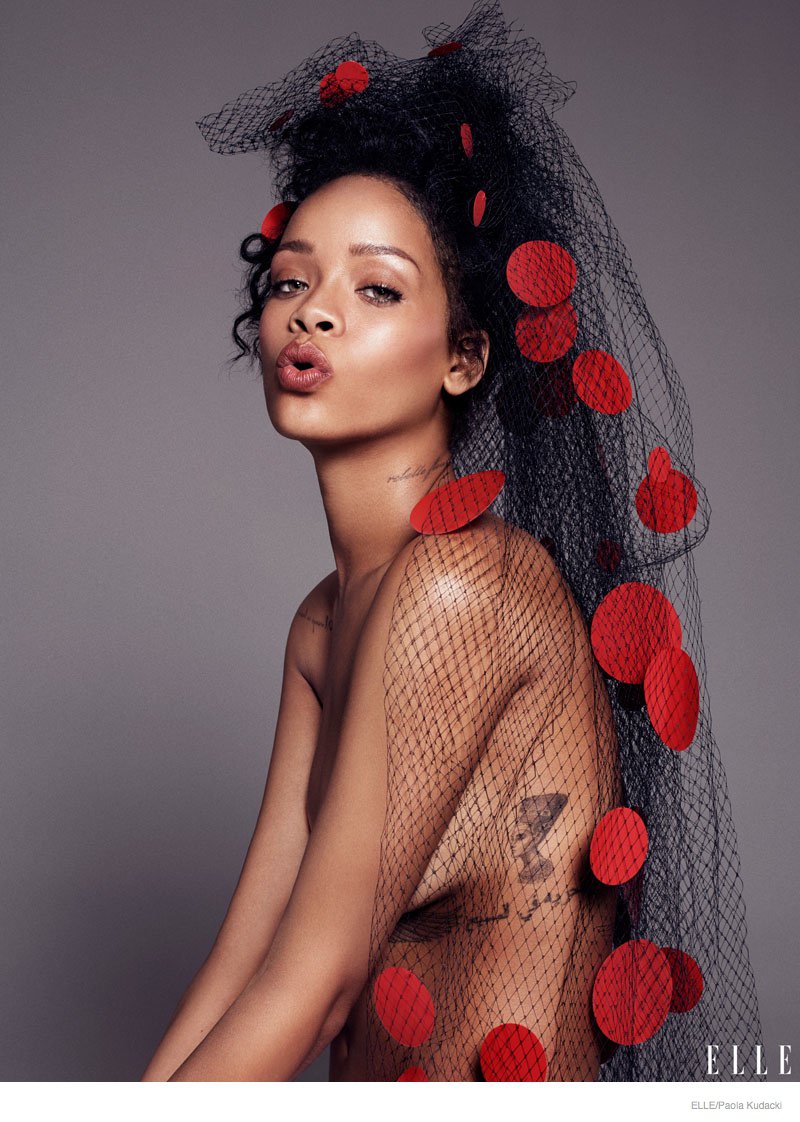 rihanna-elle-december-2014-09.jpg