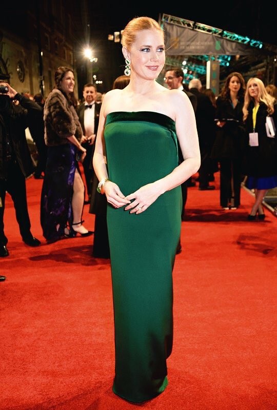 Amy Adams - zöld, alaktalan Tom Ford ruhában.