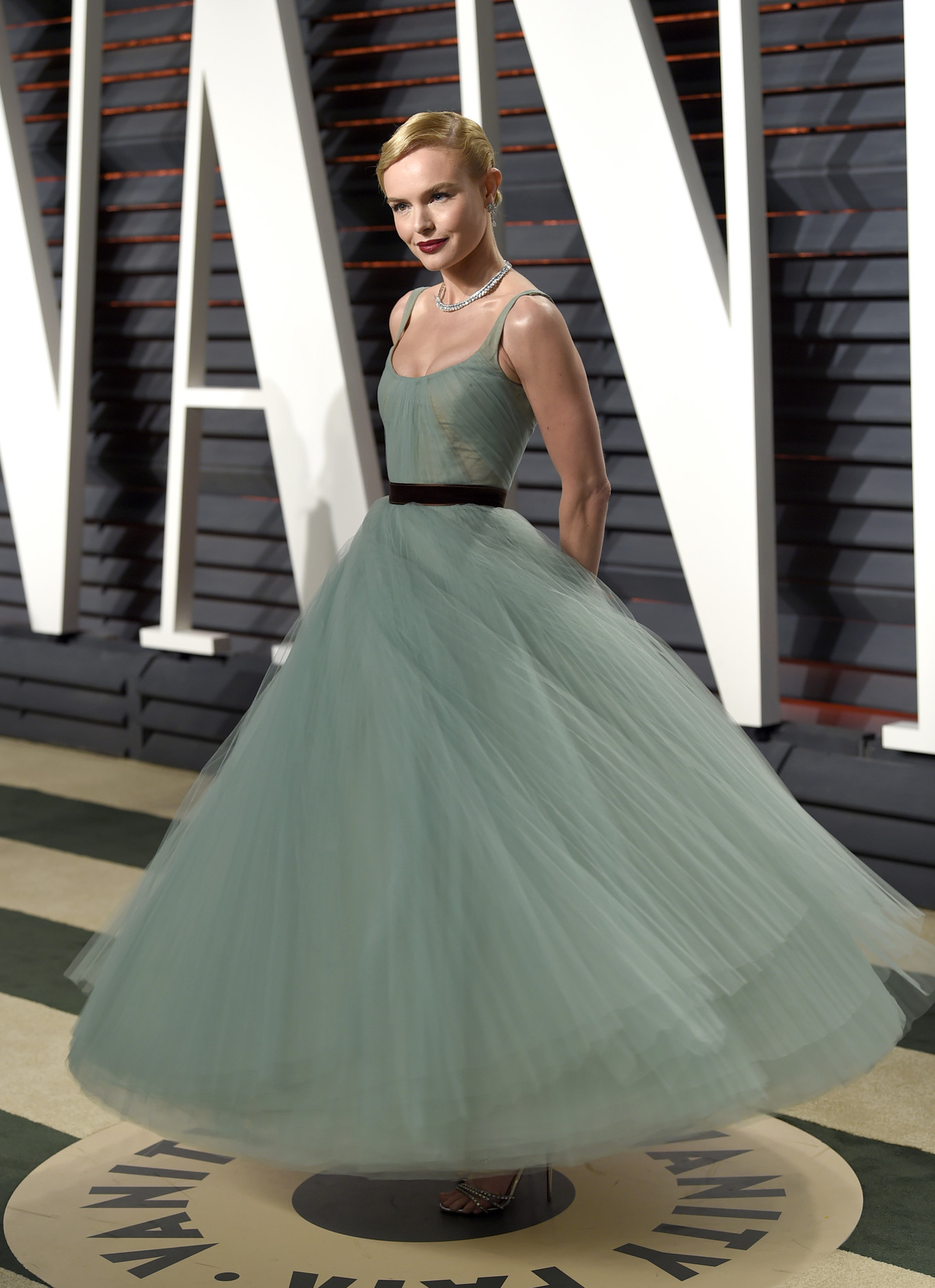 Kate Bosworth J. Mendel nagyestélyiben.