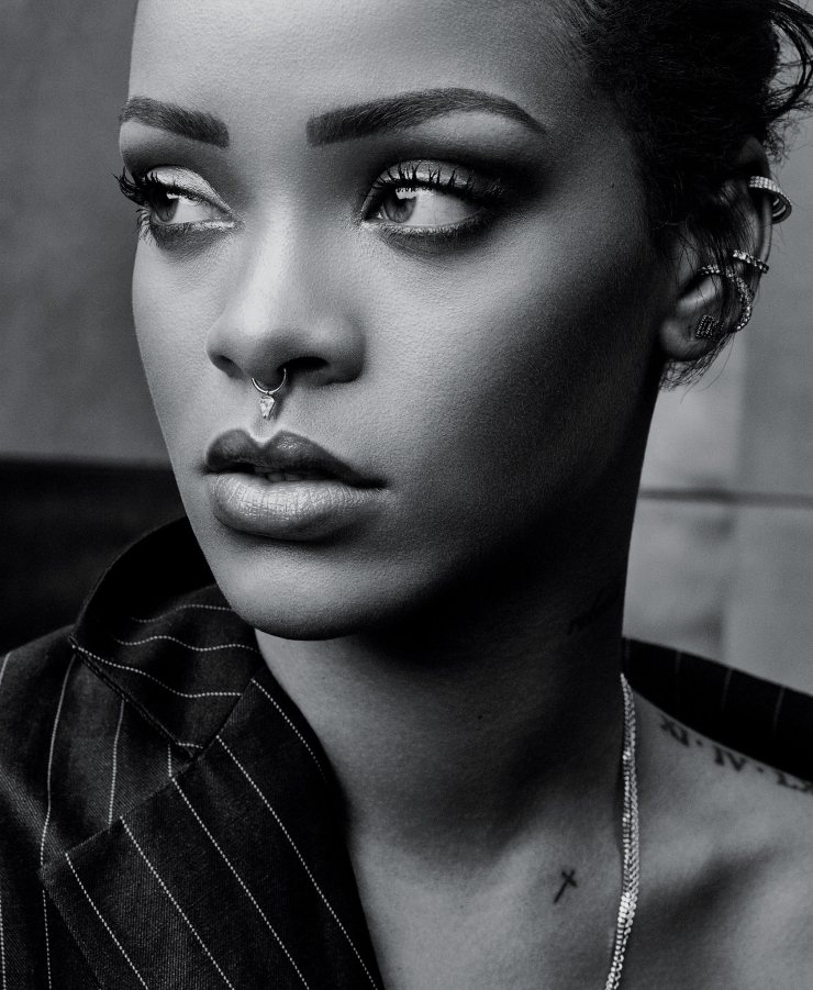 rihanna-by-craig-mcdean-for-the-new-york-times-style-magazine-october-2015-2.jpg