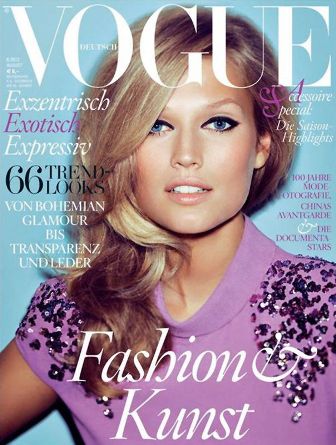 vogue-deutsch-aug.jpg