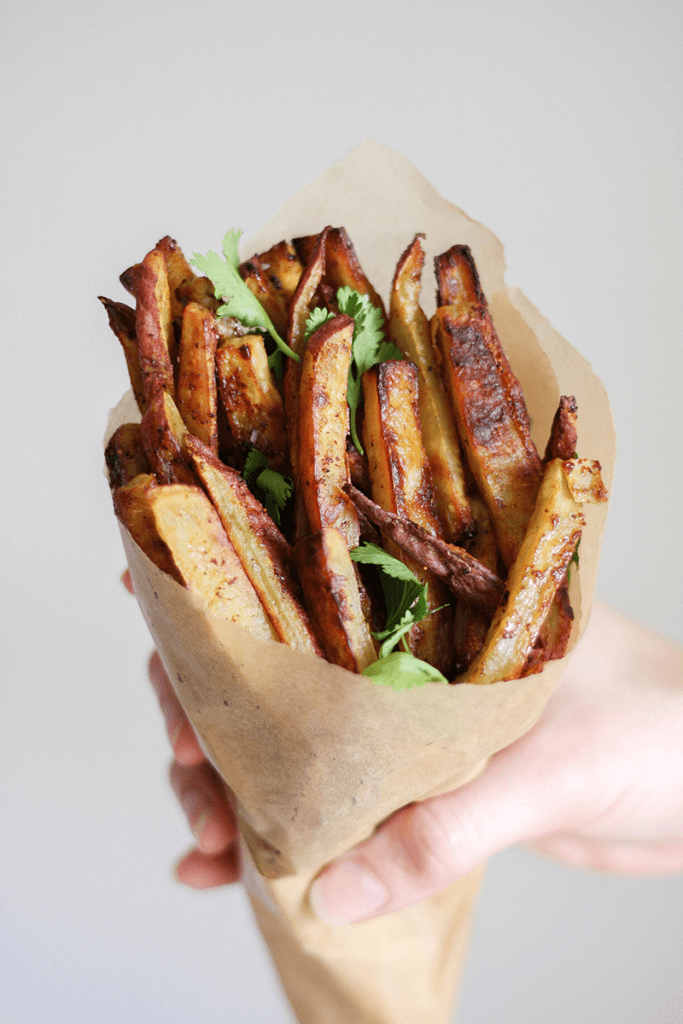 aip-sweet-potato-fries-with-bacon-jam_1-683x1024.png