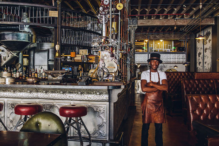 amazing-restaurant-bar-interior-design-75.jpg