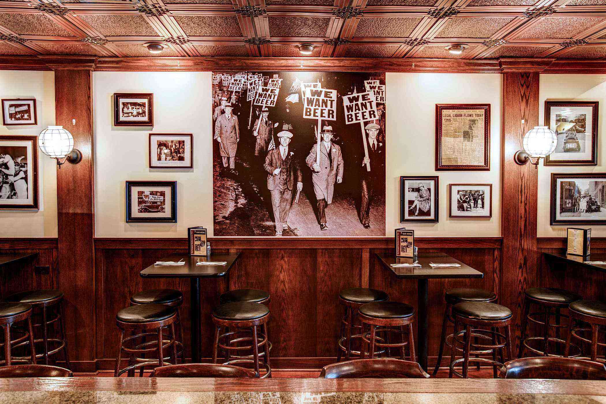 mobster-restaurants-exchequer-1.jpg