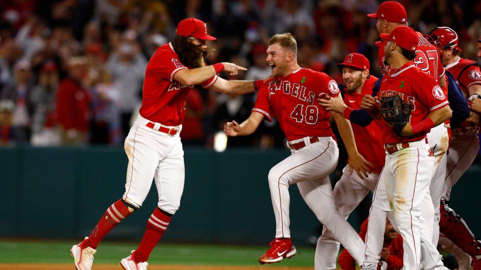 Reid Detmers: No-hitter!