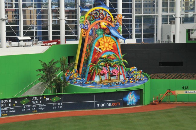 marlins-home_run_sculpture.jpg