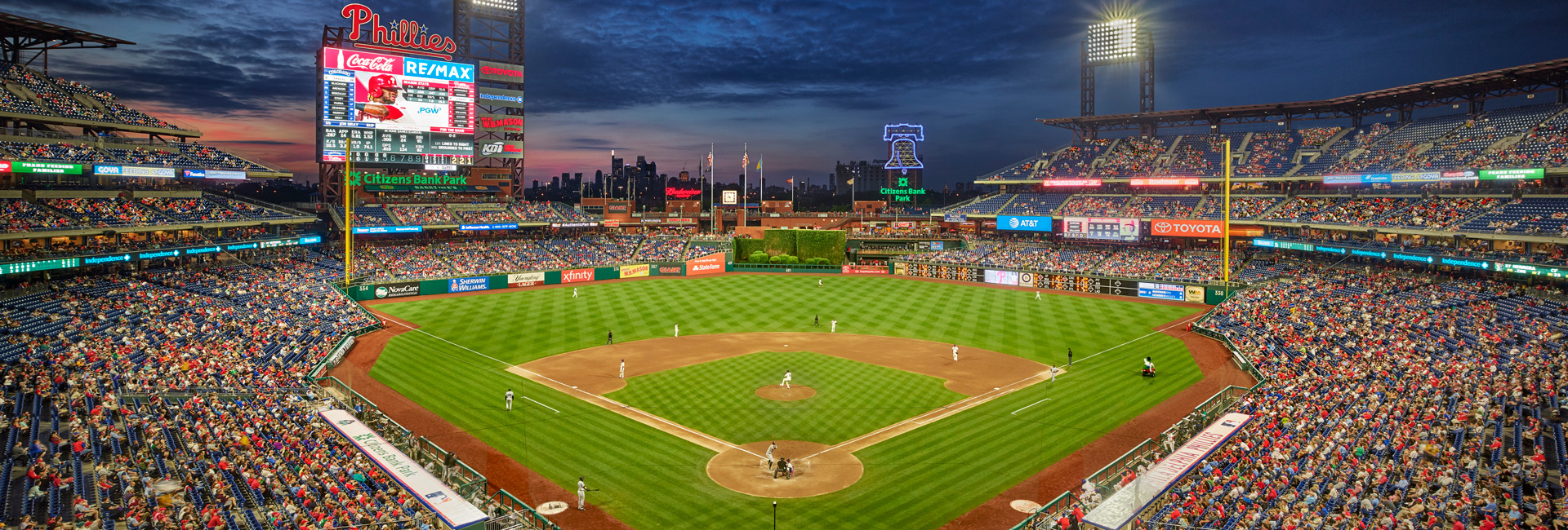 philadelphia_citizens_bank_park.jpg