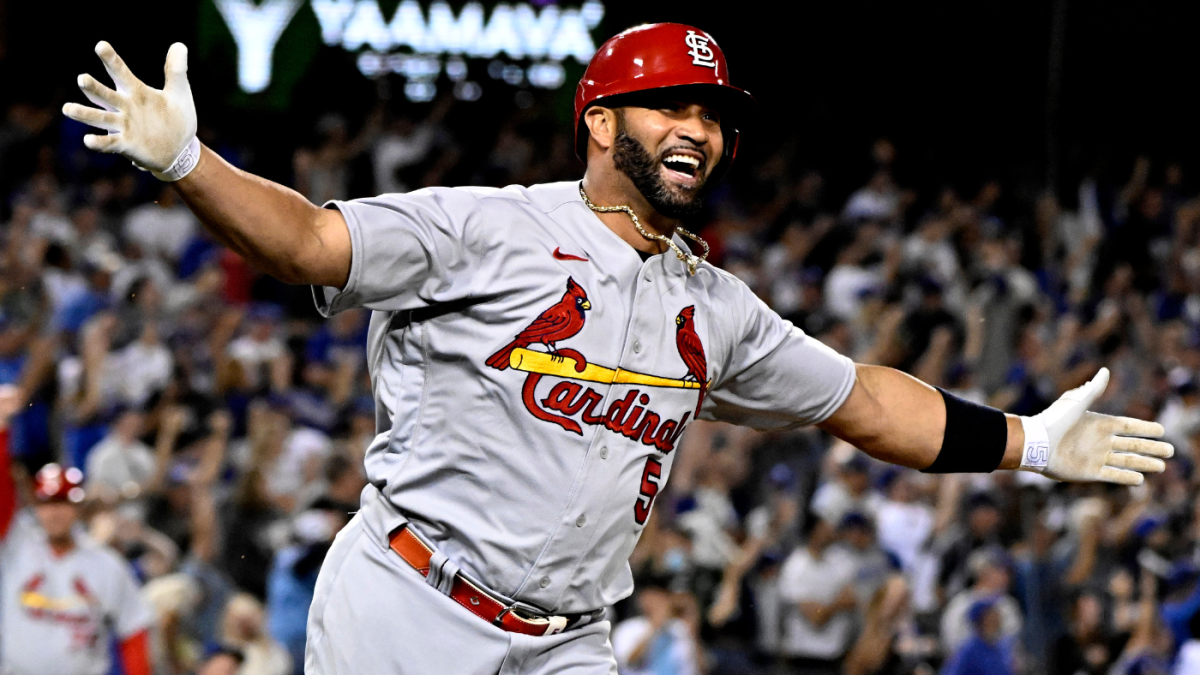 Albert Pujols: 700 home run!