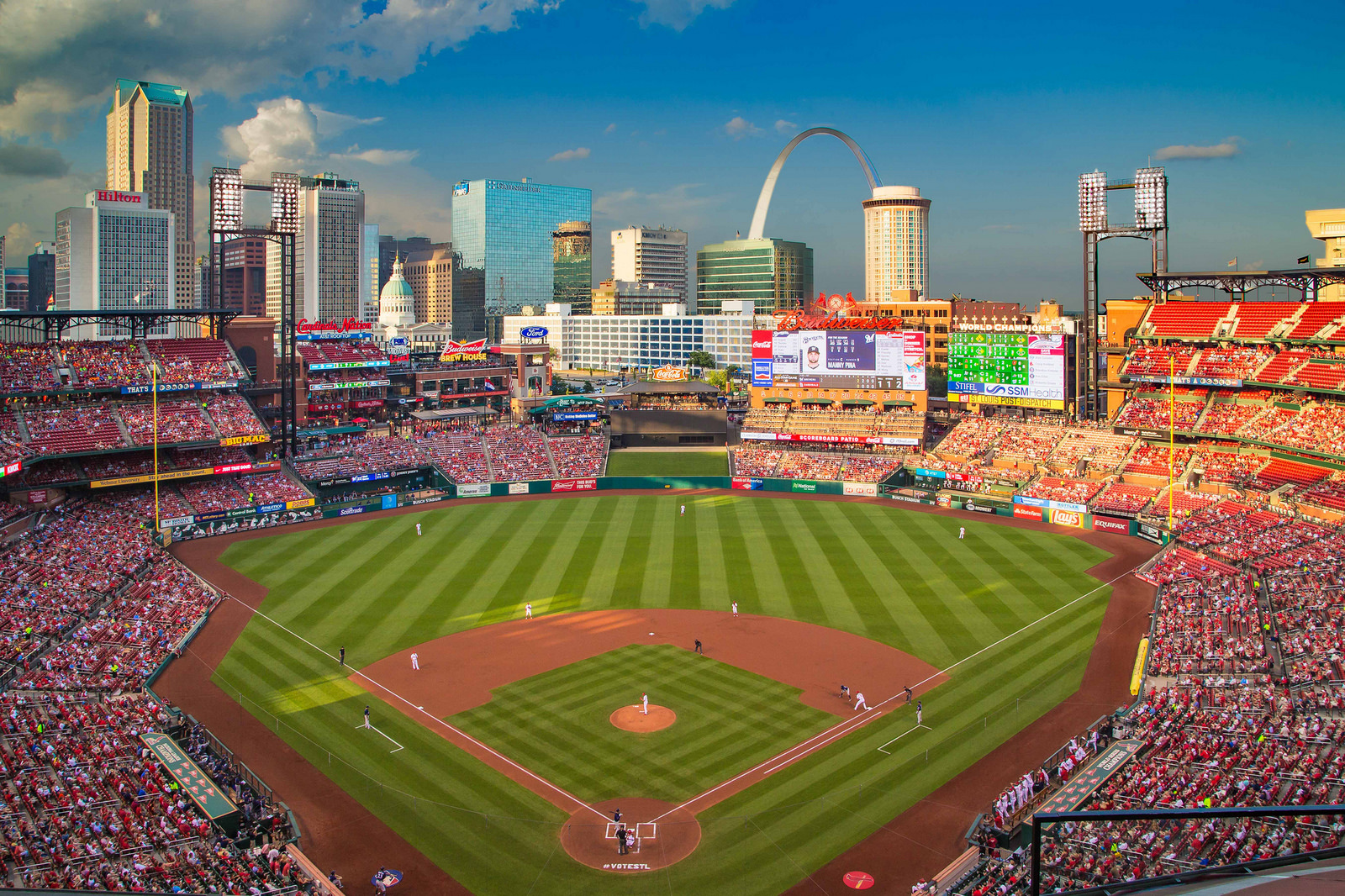 st_louis_busch_stadium.jpg