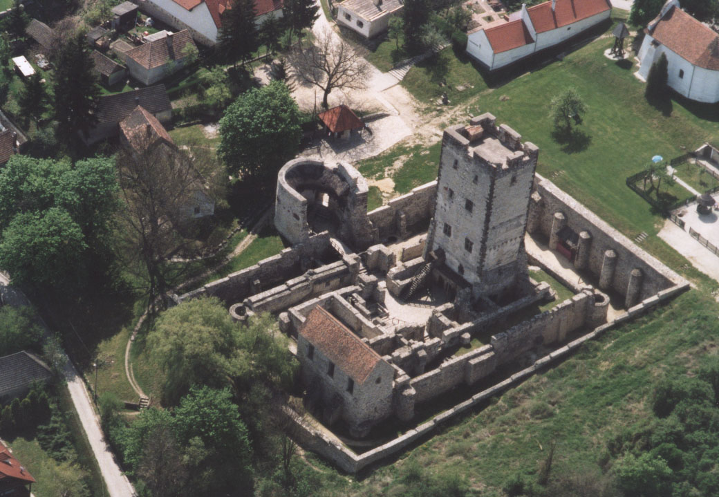 nagyvazsony_castle.jpg