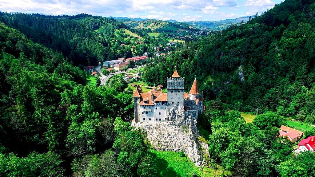 bran-castle.jpeg