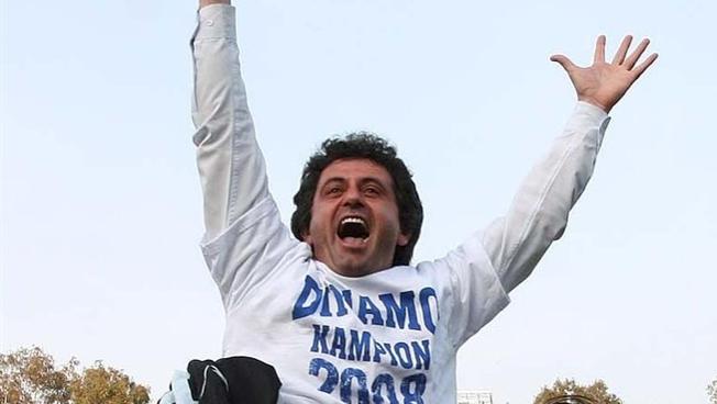 deposed_dinamo_tirana_coach_ilir_daja_celebrates_winning_the_2007_08_albanian_title.jpg