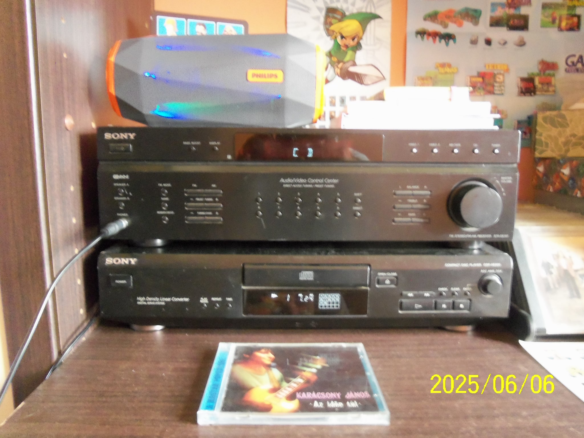 100e2977.JPG