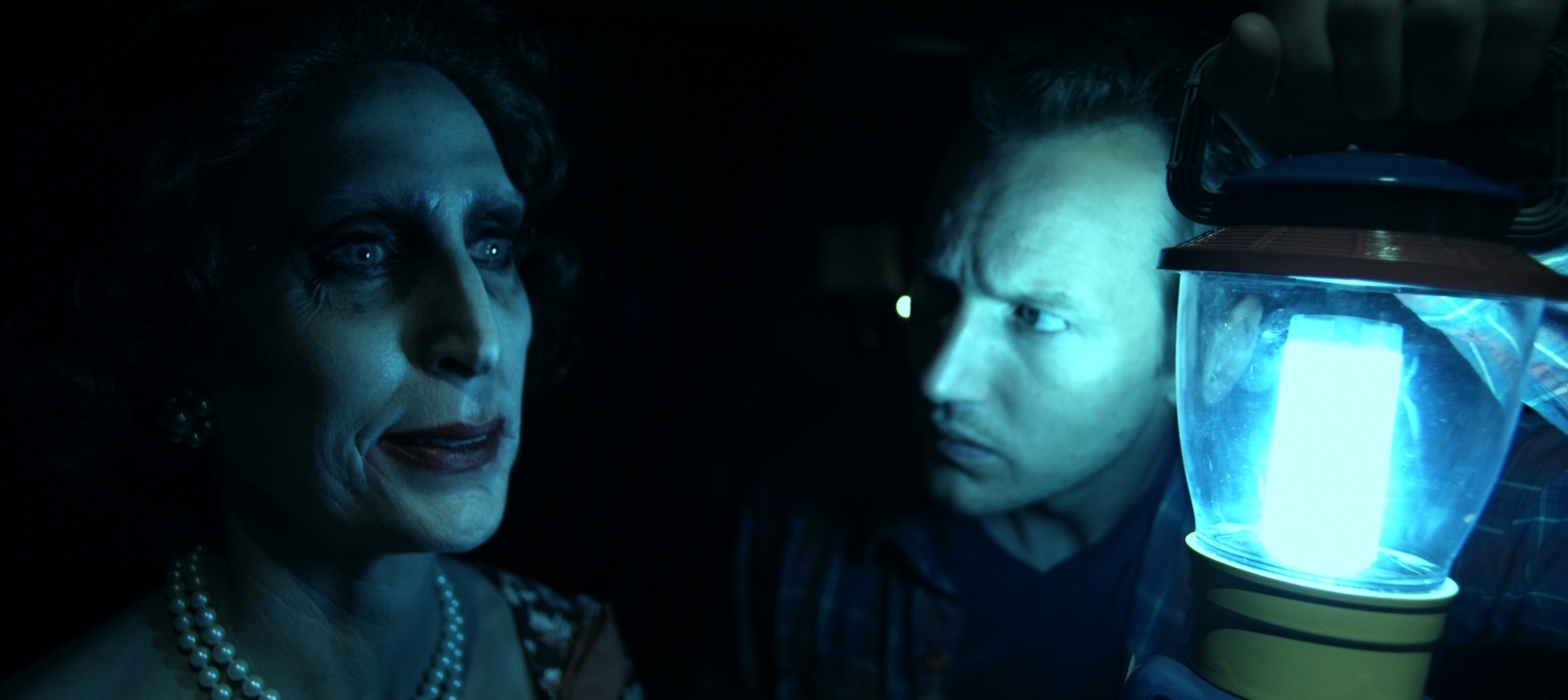 insidious-12106.jpg