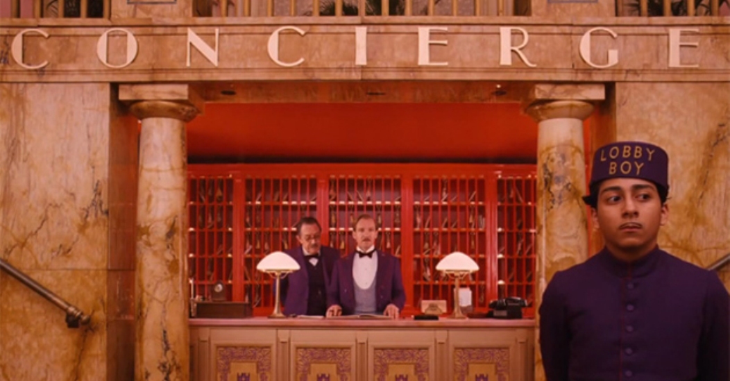 the-grand-budapest-hotel-front-desk-636-380-thumb-630xauto-45822.jpg