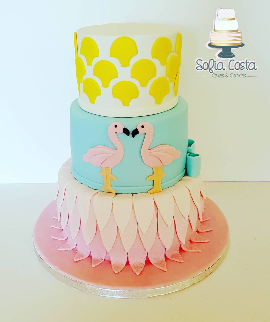 10_flamingos_flamongok_tele_is_elnek_de_ha_erre_a_torta_ranezve_evaszkot_kene_mondanom_a_nyar_jutna_eszembe_eloszor.jpg