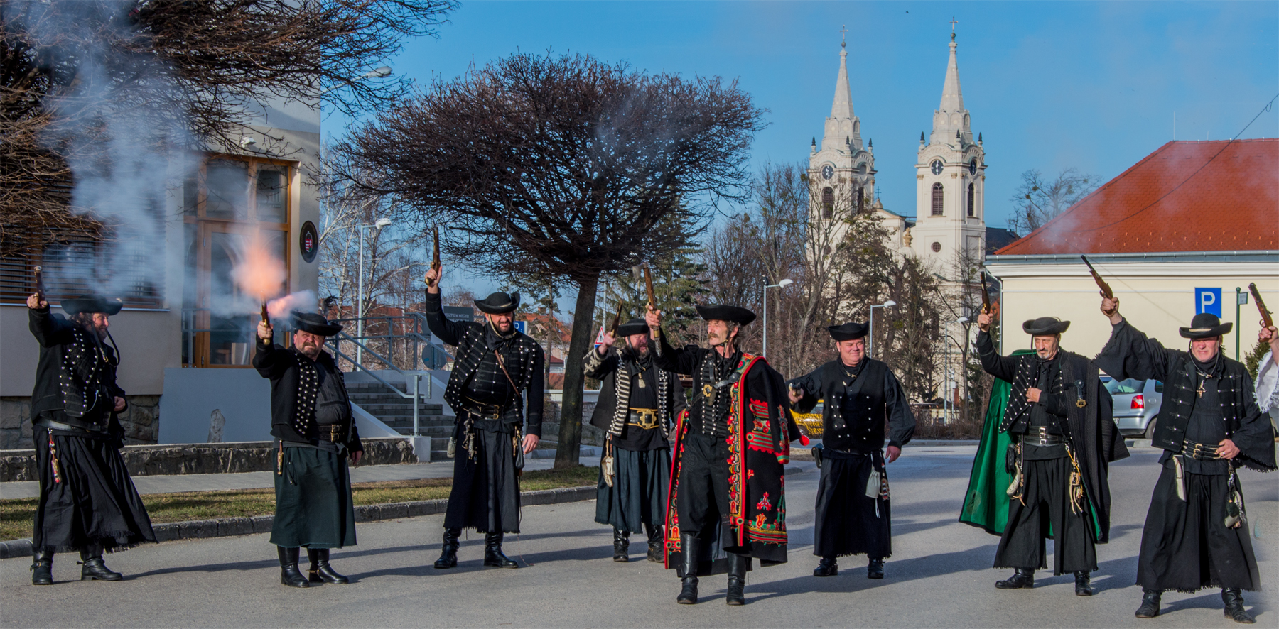17_03_04_betyarok_zircen_1.jpg