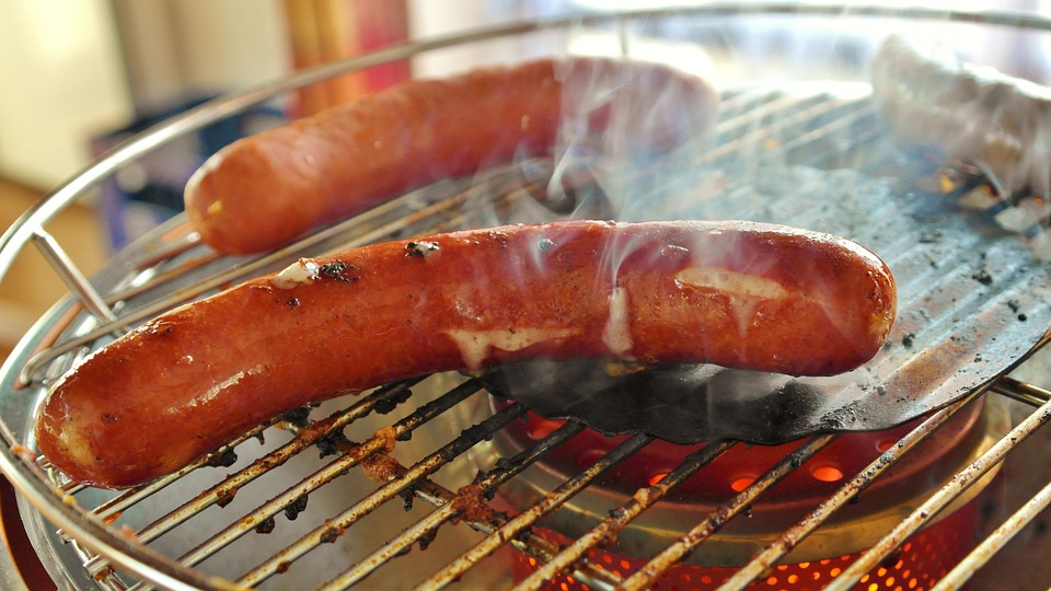 grill-sausages-738080_960_720.jpg