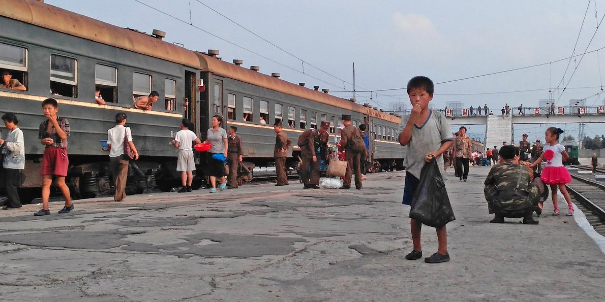 a-photographer-captured-these-dismal-photos-of-life-in-north-korea-on-his-phone.jpg