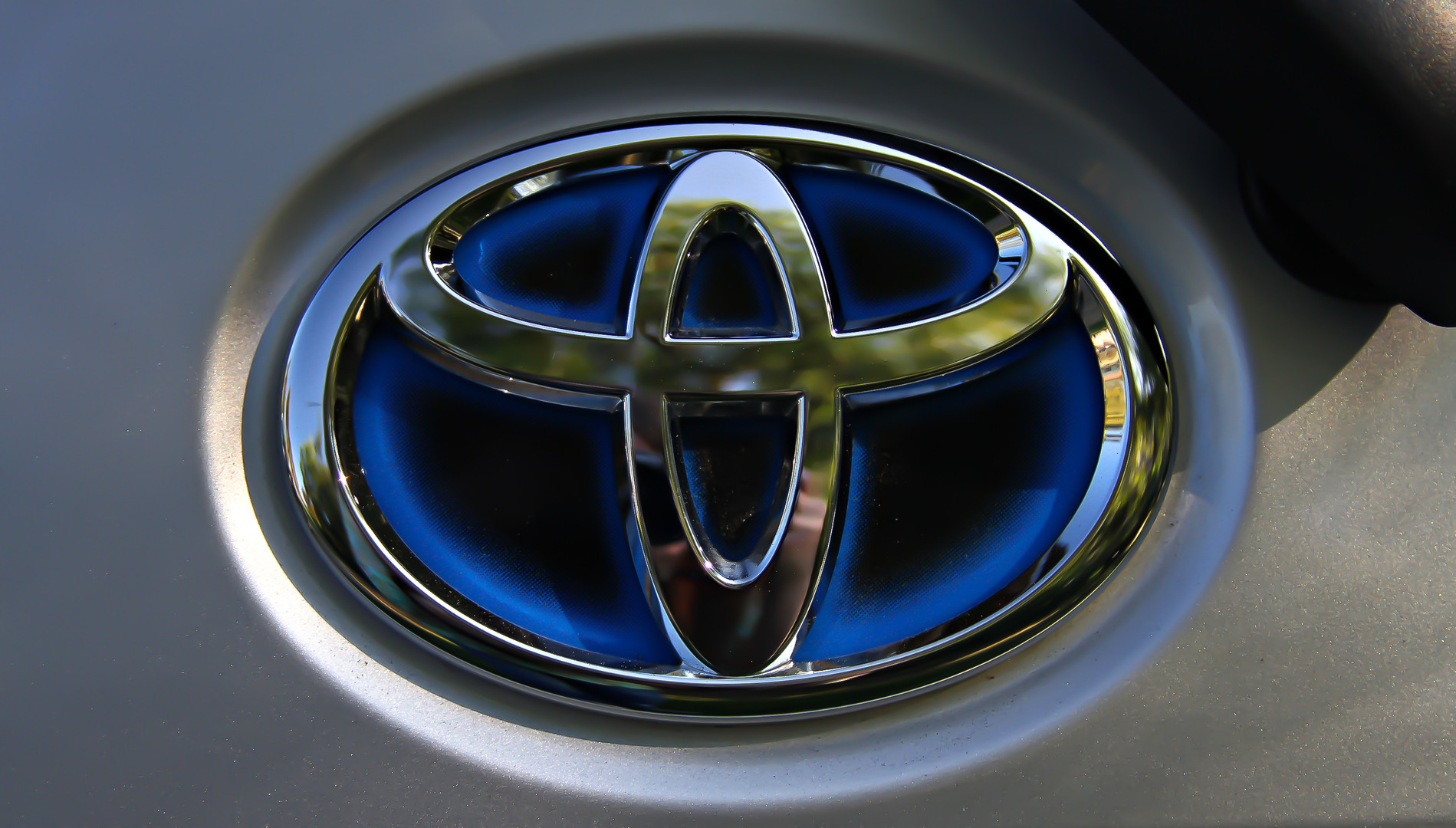 Toyota logo.jpg