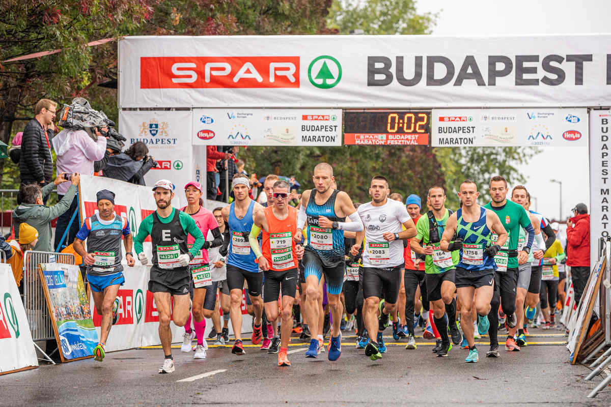 211010_budapest-maraton-rajt-bsi.jpg