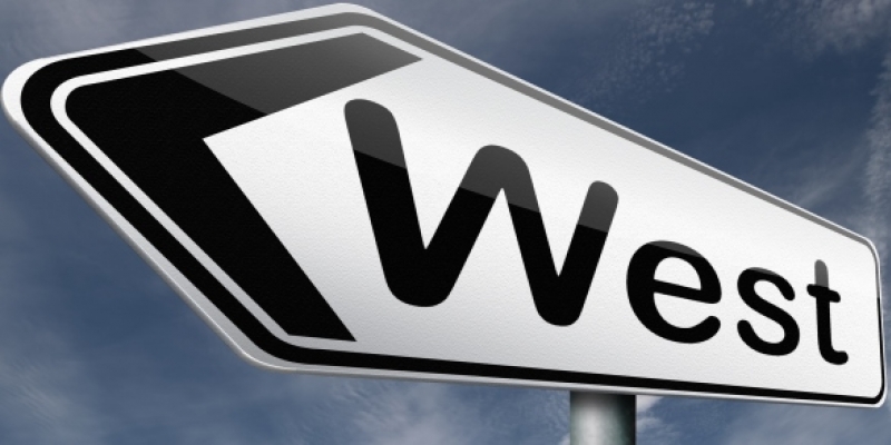 west-directional-sign.jpg