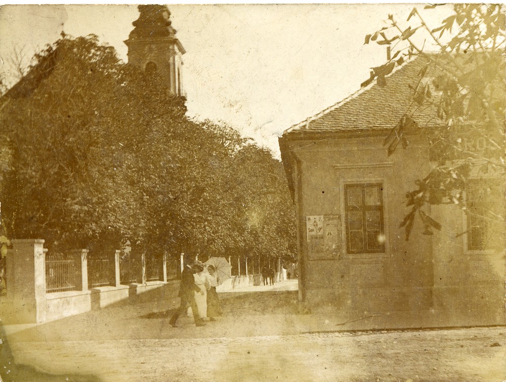 rakoczi_ut_templom_koz_sarok_1900_korul_1.jpg