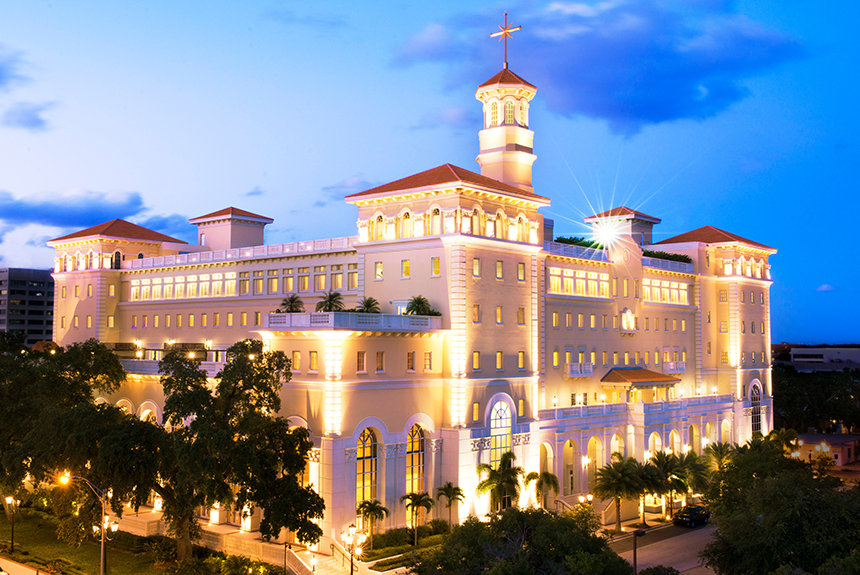 scientology-flag-building-exterior-dusk_1jz5000.jpg