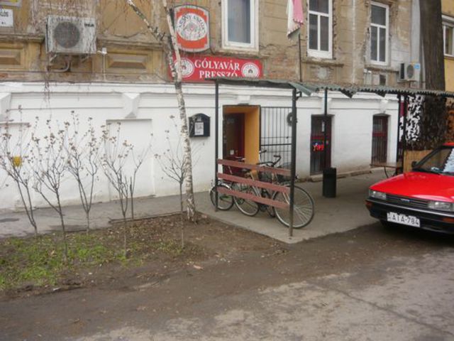Gólyavár presszó