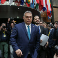 Nagyon nem tetszik az Orbán-kormánynak, ha zsarolják