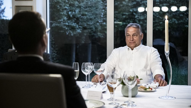 Orbán Viktor lassan teljesen magára marad a Brüsszel ellen vívott szabadságharcában