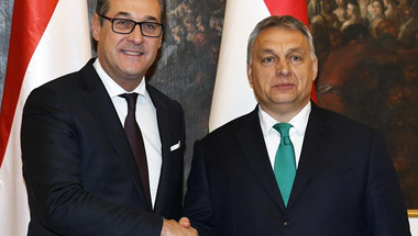 Orbán legjobb osztrák tanítványa megbukott, ám a mester úgy tesz, mintha mi sem történt volna