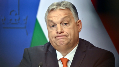 Egyre nehezebb megfejteni, hogy mi jár Orbán Viktor fejében