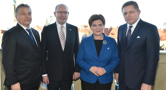 visegrad-four-leaders-in-prague-dec-2015.jpg