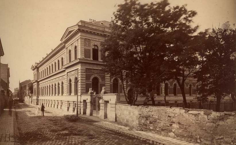 1875_2.jpg
