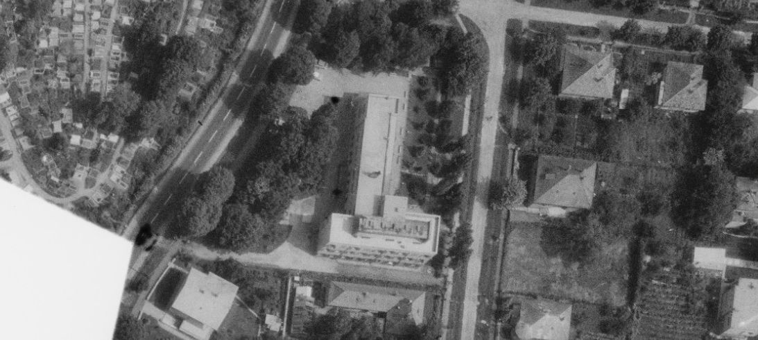 1973.jpg