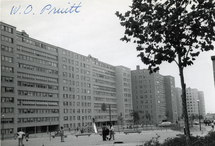 Pruitt-Igoe-Snapshot-011.jpg