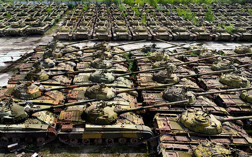 tank-graveyard-9_2840070a.jpg