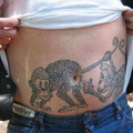 Így jár, aki majmot tetovál magára