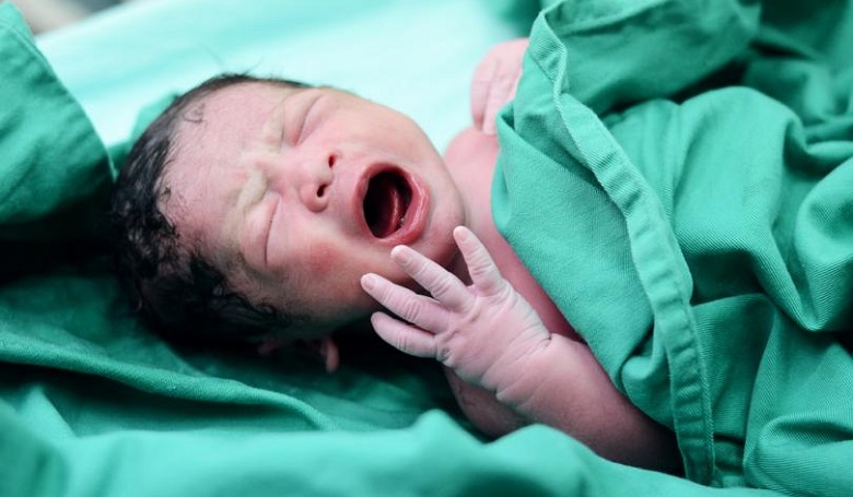 Születése pillanatáig abortálható minden gyermek New York államban