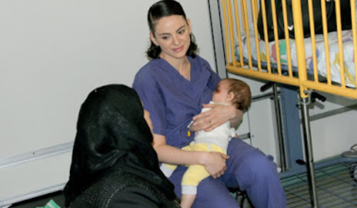 Palesztin csecsemő életét mentette meg az izraeli baba szíve