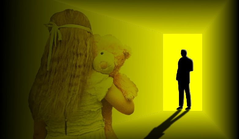 Jóváhagyta a pedofília büntetését szigorító előírásokat a lengyel kormány