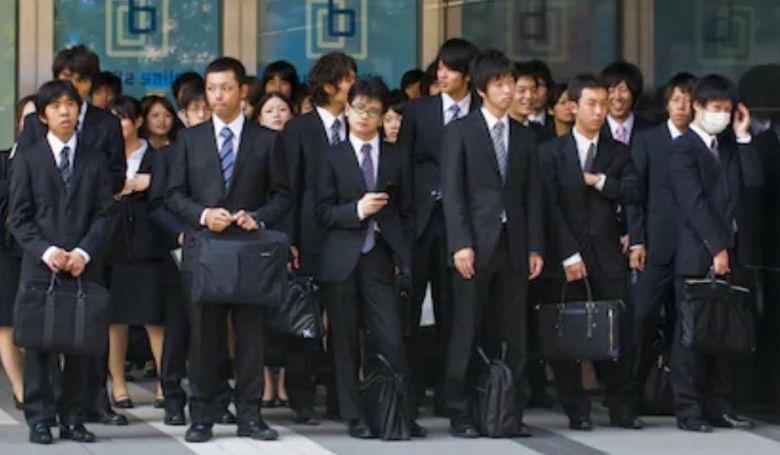 Boldogabb és produktívabb dolgozókat hozott a négynapos munkahét Japánban