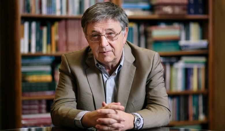 Alkotmányjogi panaszt nyújtott be Lovász László, az MTA elnöke