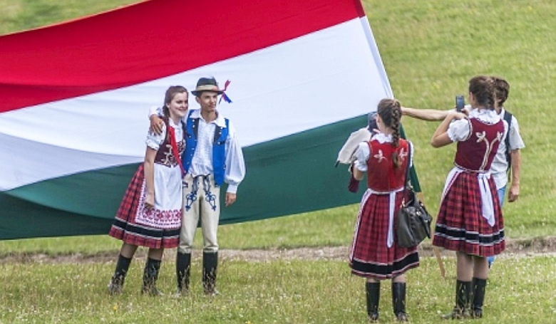Nem tetszik a román vezetésnek a magyar Nemzeti Összetartozás Éve