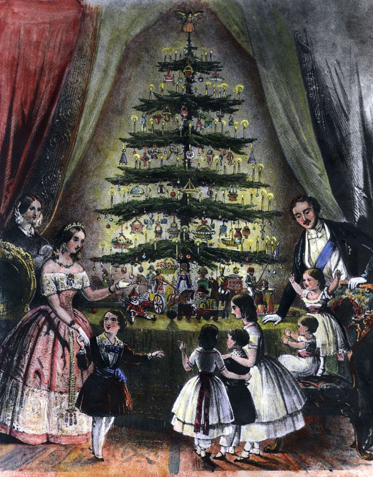 the-royal-christmas-tree-is-admired-by-queen-victoria-news-photo-3292335-1545162518.jpg