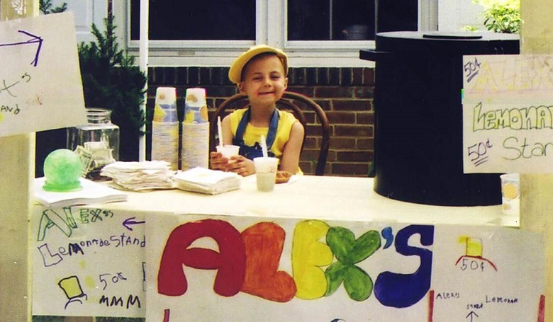 A 8 éves kislány, aki limonádéval jobbá tette a világot