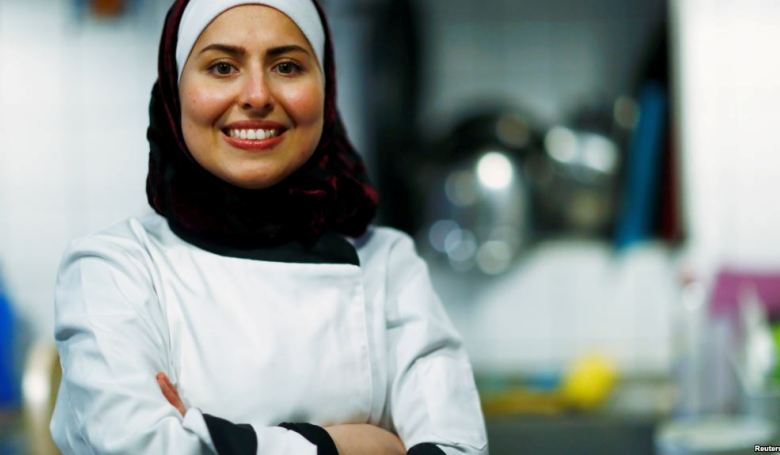 Szír menekült főz a világ legjobb filmeseire