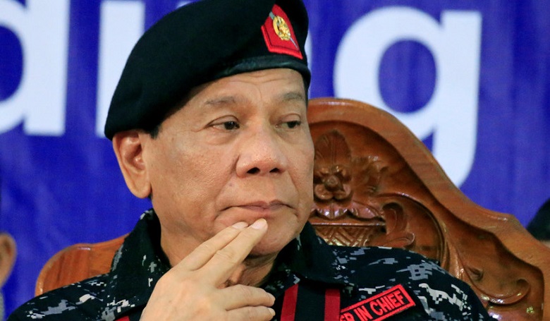 Duterte: Bizonyítsd be, hogy van Isten és lemondok!